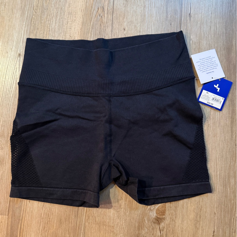 JoyLab Black Onyx Shorts